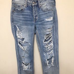 AEO tomgirl Jeans Size 2